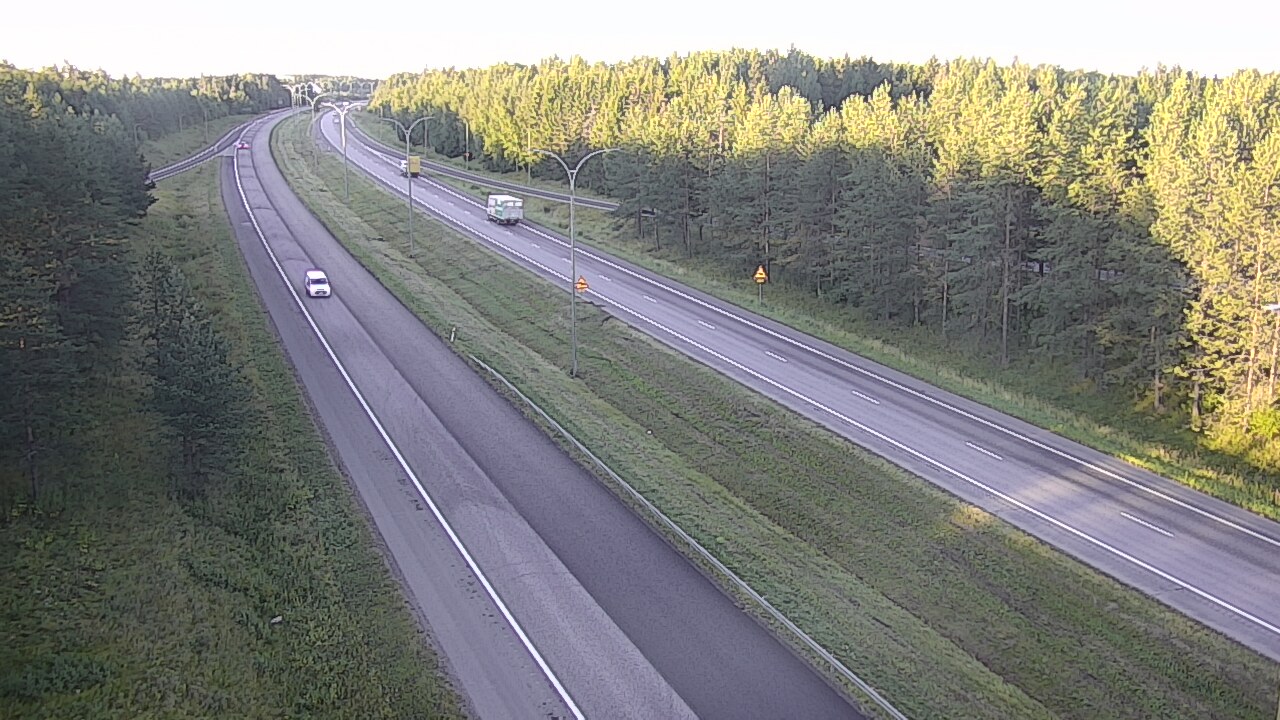 Weather Camera Image Väg 4 Uleåborg, Ouluntulli, Oulu, Pohjois-Pohjanmaa