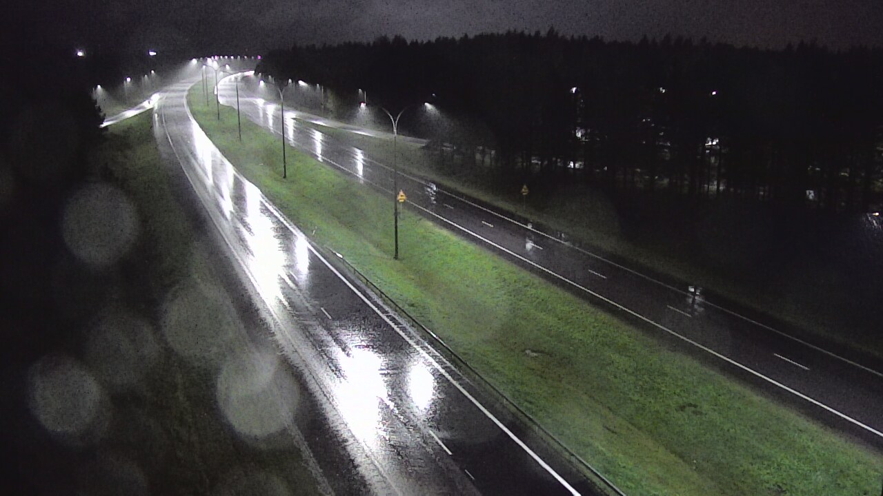Weather Camera Image Väg 4 Uleåborg, Ouluntulli, Oulu, Pohjois-Pohjanmaa