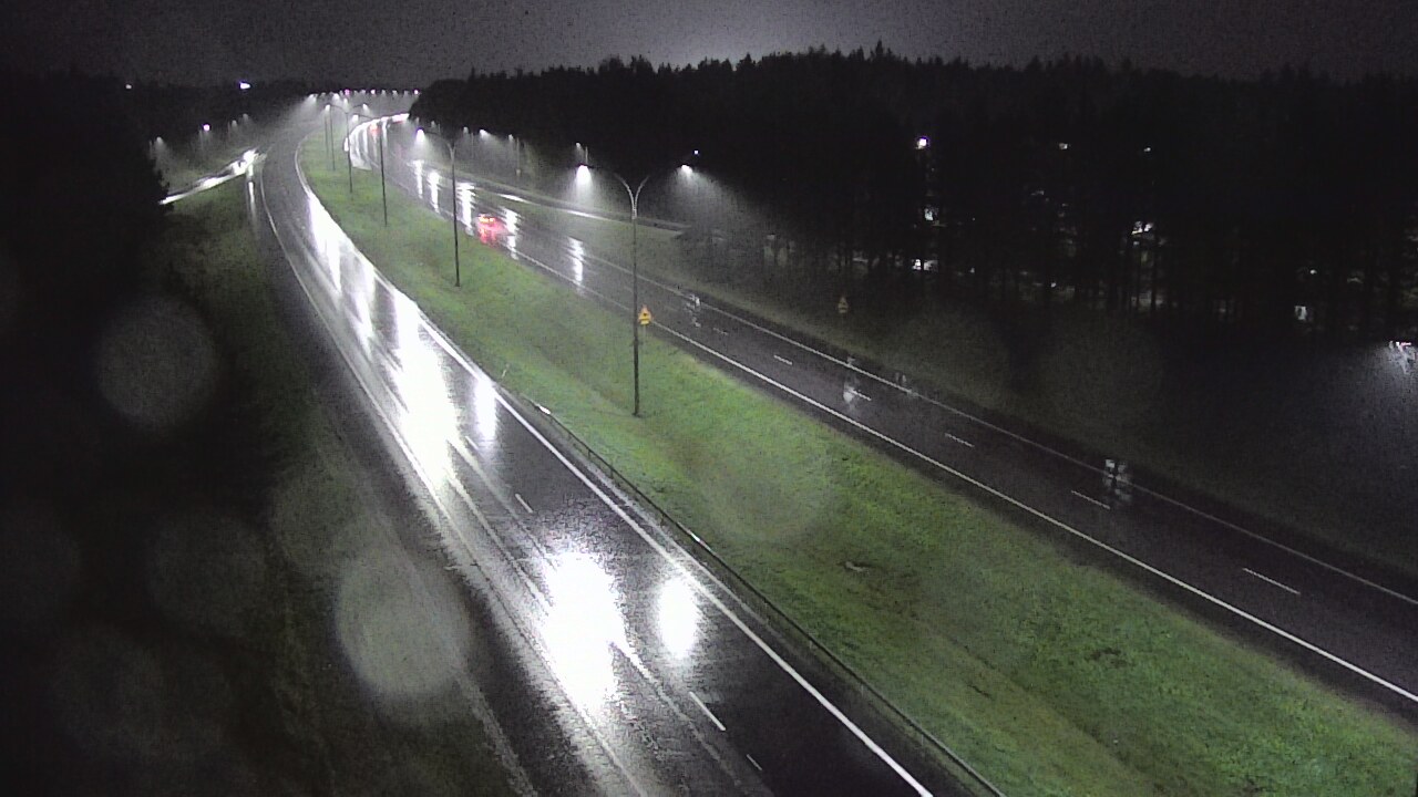 Weather Camera Image Väg 4 Uleåborg, Ouluntulli, Oulu, Pohjois-Pohjanmaa