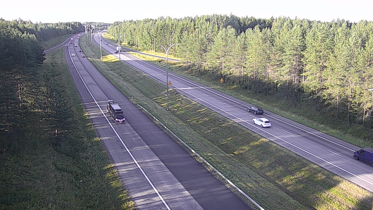 Weather Camera Image Väg 4 Uleåborg, Ouluntulli, Oulu, Pohjois-Pohjanmaa