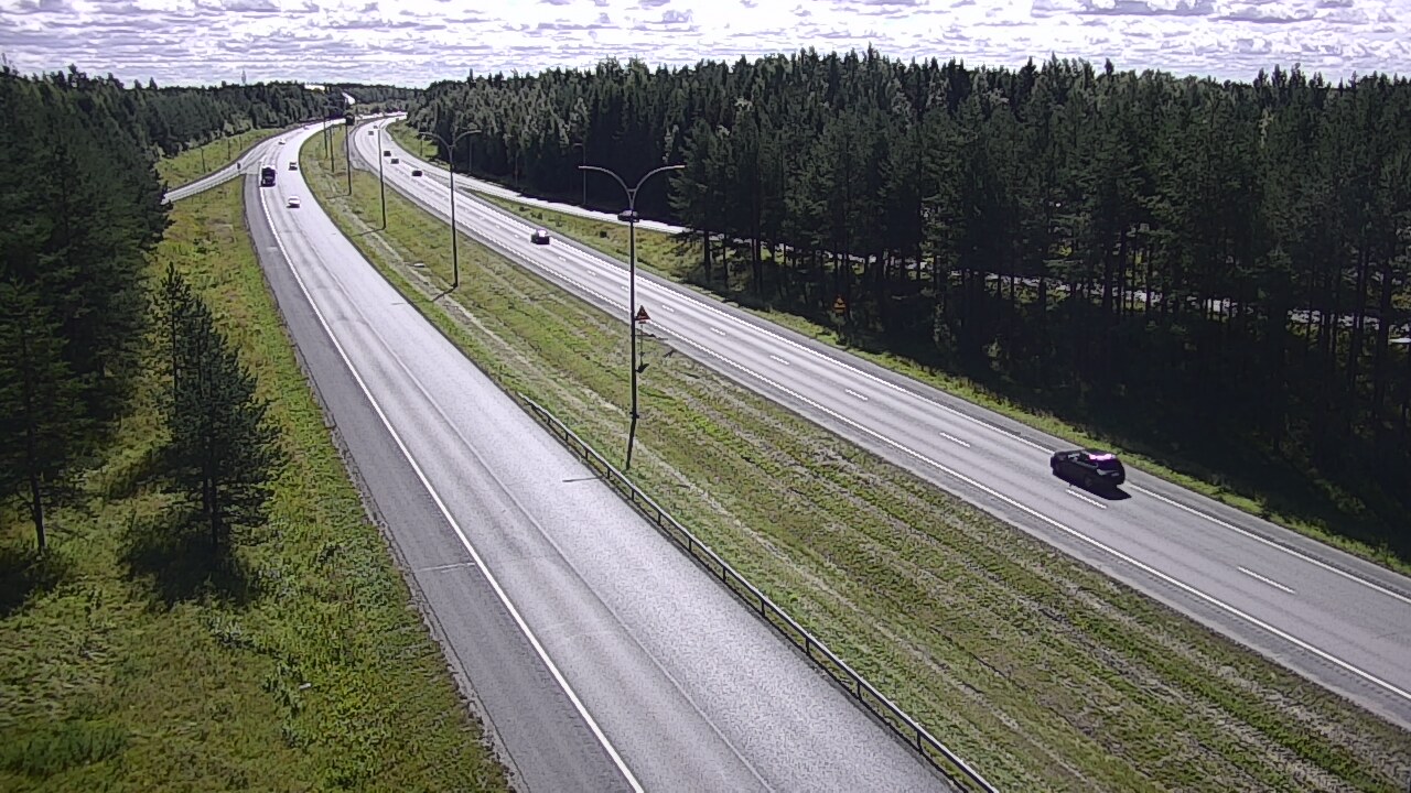 Weather Camera Image Väg 4 Uleåborg, Ouluntulli, Oulu, Pohjois-Pohjanmaa