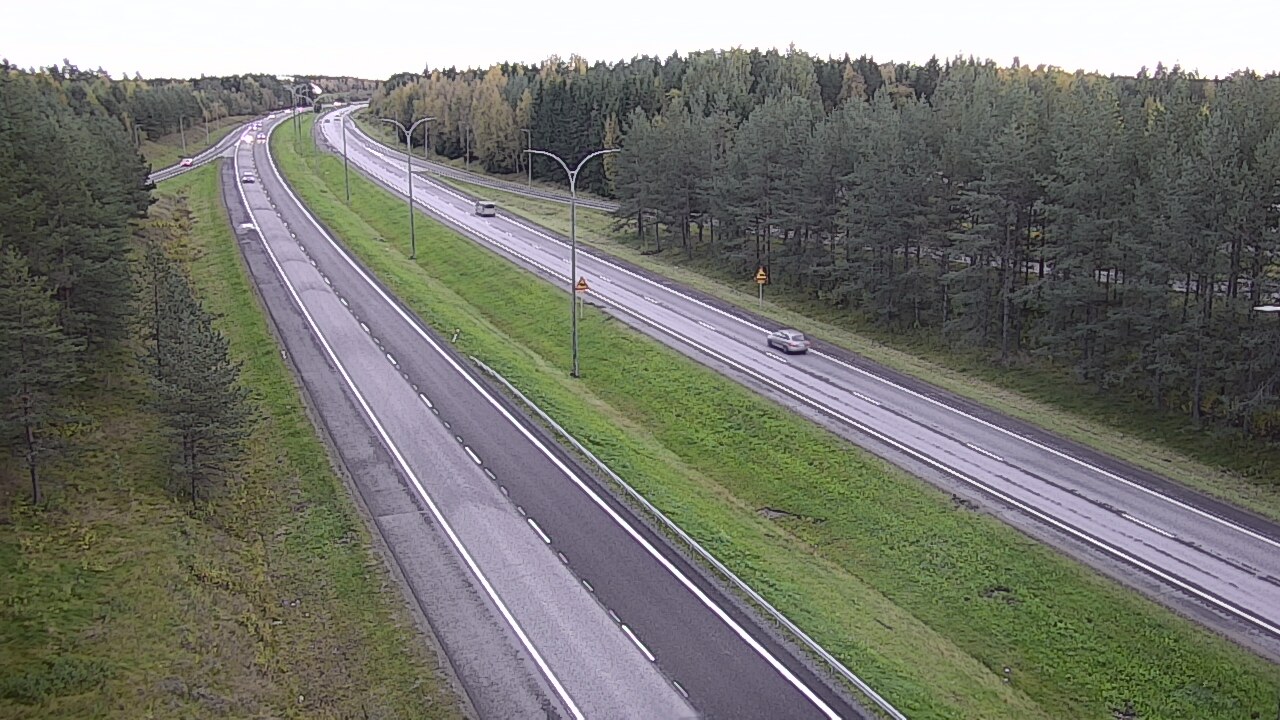 Weather Camera Image Väg 4 Uleåborg, Ouluntulli, Oulu, Pohjois-Pohjanmaa
