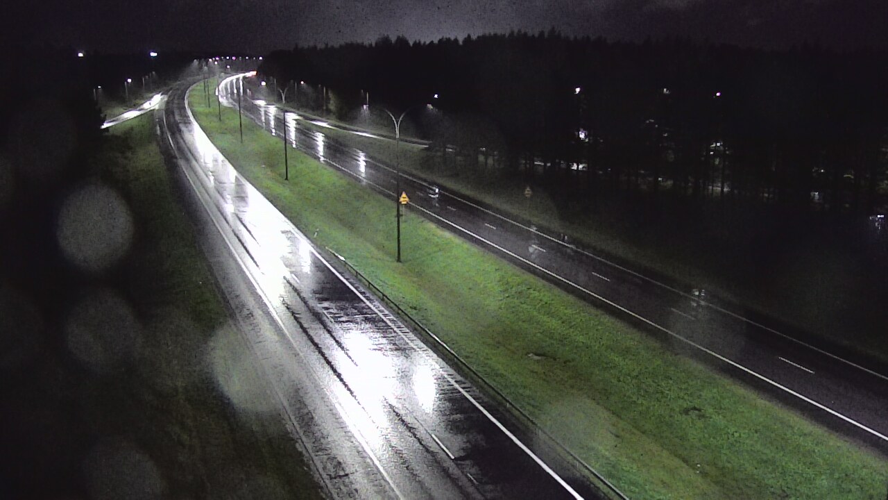 Weather Camera Image Väg 4 Uleåborg, Ouluntulli, Oulu, Pohjois-Pohjanmaa