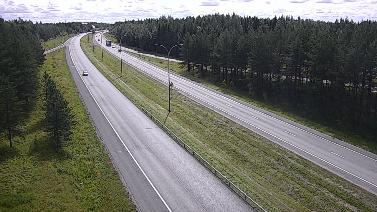 Weather Camera Image Road 4 Oulu, Ouluntulli, Oulu, Pohjois-Pohjanmaa