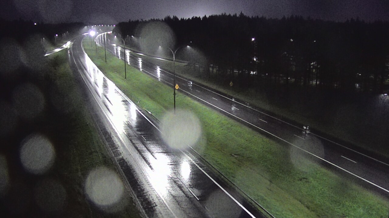 Weather Camera Image Väg 4 Uleåborg, Ouluntulli, Oulu, Pohjois-Pohjanmaa