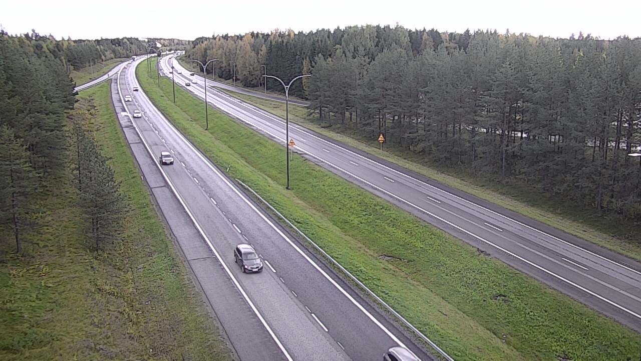 Weather Camera Image Väg 4 Uleåborg, Ouluntulli, Oulu, Pohjois-Pohjanmaa