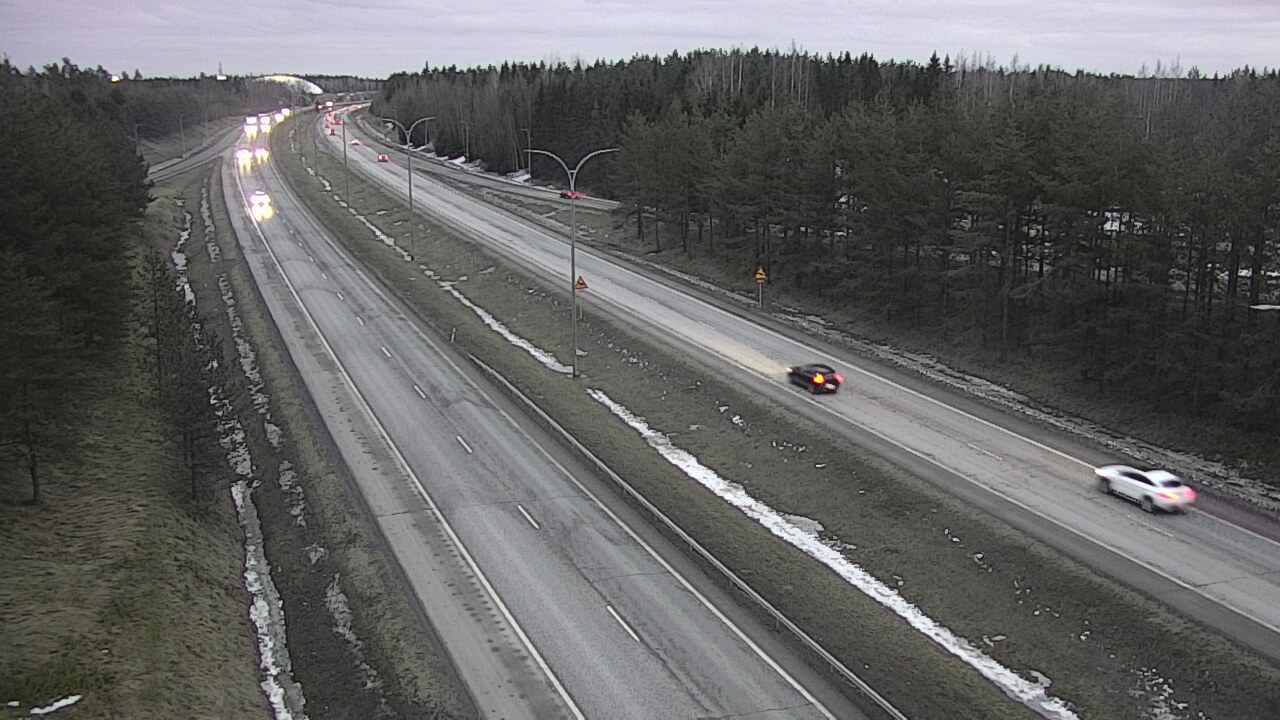 Weather Camera Image Road 4 Oulu, Ouluntulli, Oulu, Pohjois-Pohjanmaa