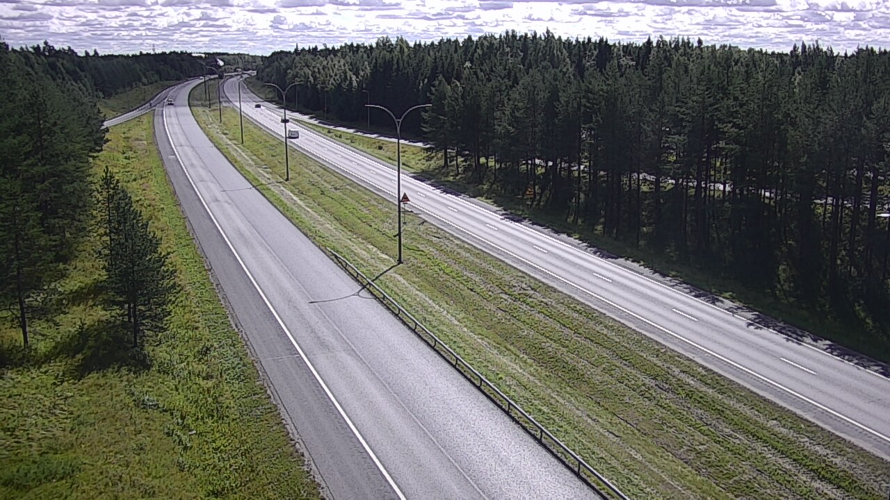 Weather Camera Image Väg 4 Uleåborg, Ouluntulli, Oulu, Pohjois-Pohjanmaa