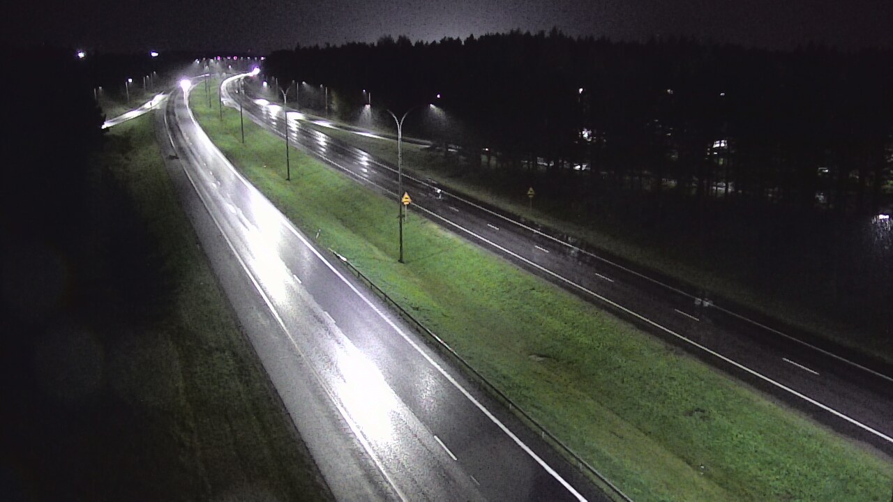 Weather Camera Image Väg 4 Uleåborg, Ouluntulli, Oulu, Pohjois-Pohjanmaa