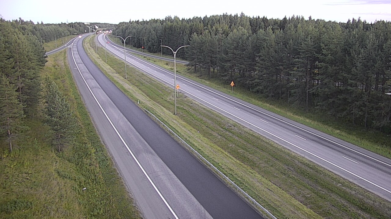 Weather Camera Image Väg 4 Uleåborg, Ouluntulli, Oulu, Pohjois-Pohjanmaa