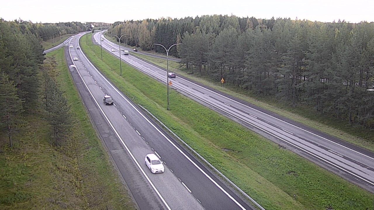 Weather Camera Image Väg 4 Uleåborg, Ouluntulli, Oulu, Pohjois-Pohjanmaa