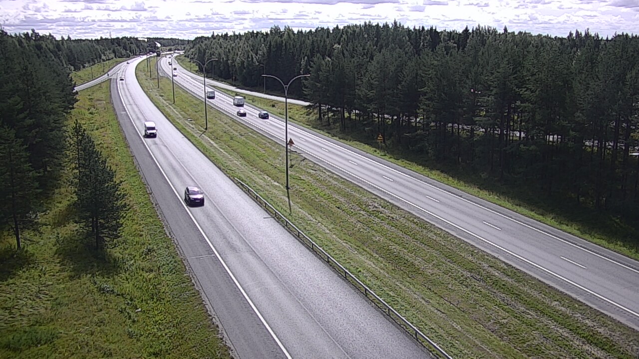 Weather Camera Image Road 4 Oulu, Ouluntulli, Oulu, Pohjois-Pohjanmaa