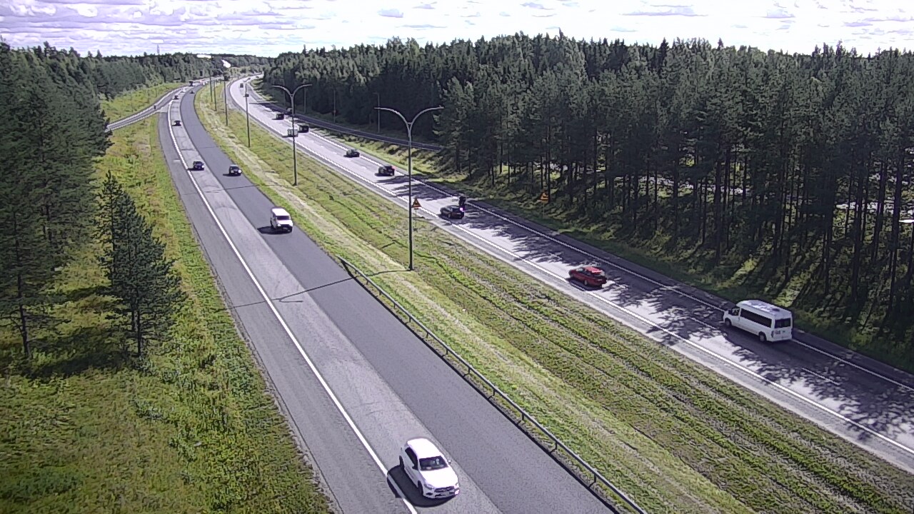 Weather Camera Image Väg 4 Uleåborg, Ouluntulli, Oulu, Pohjois-Pohjanmaa