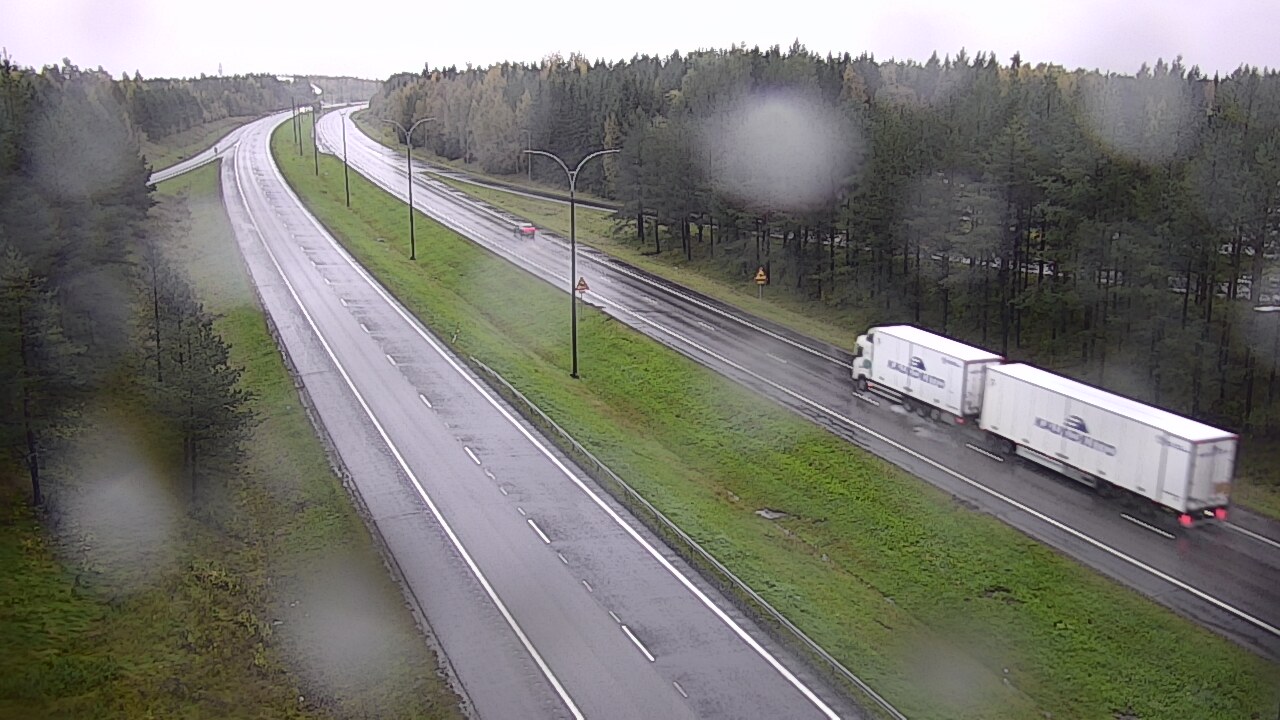Weather Camera Image Väg 4 Uleåborg, Ouluntulli, Oulu, Pohjois-Pohjanmaa