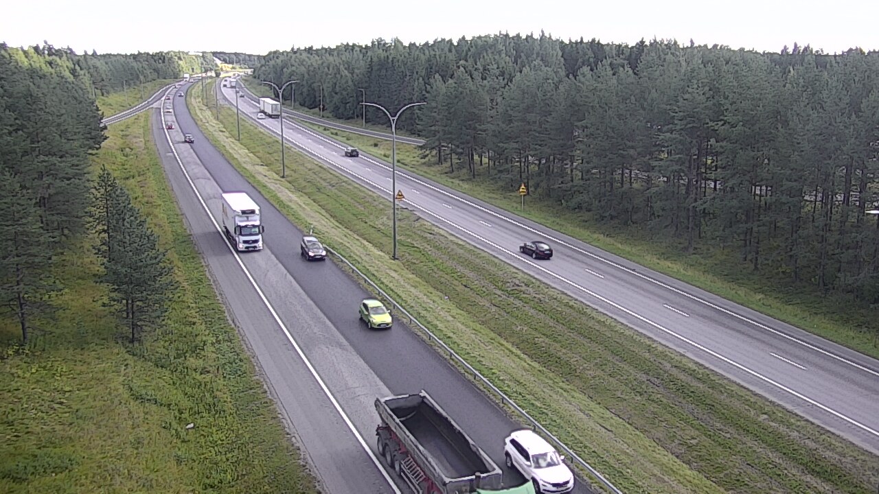 Weather Camera Image Väg 4 Uleåborg, Ouluntulli, Oulu, Pohjois-Pohjanmaa