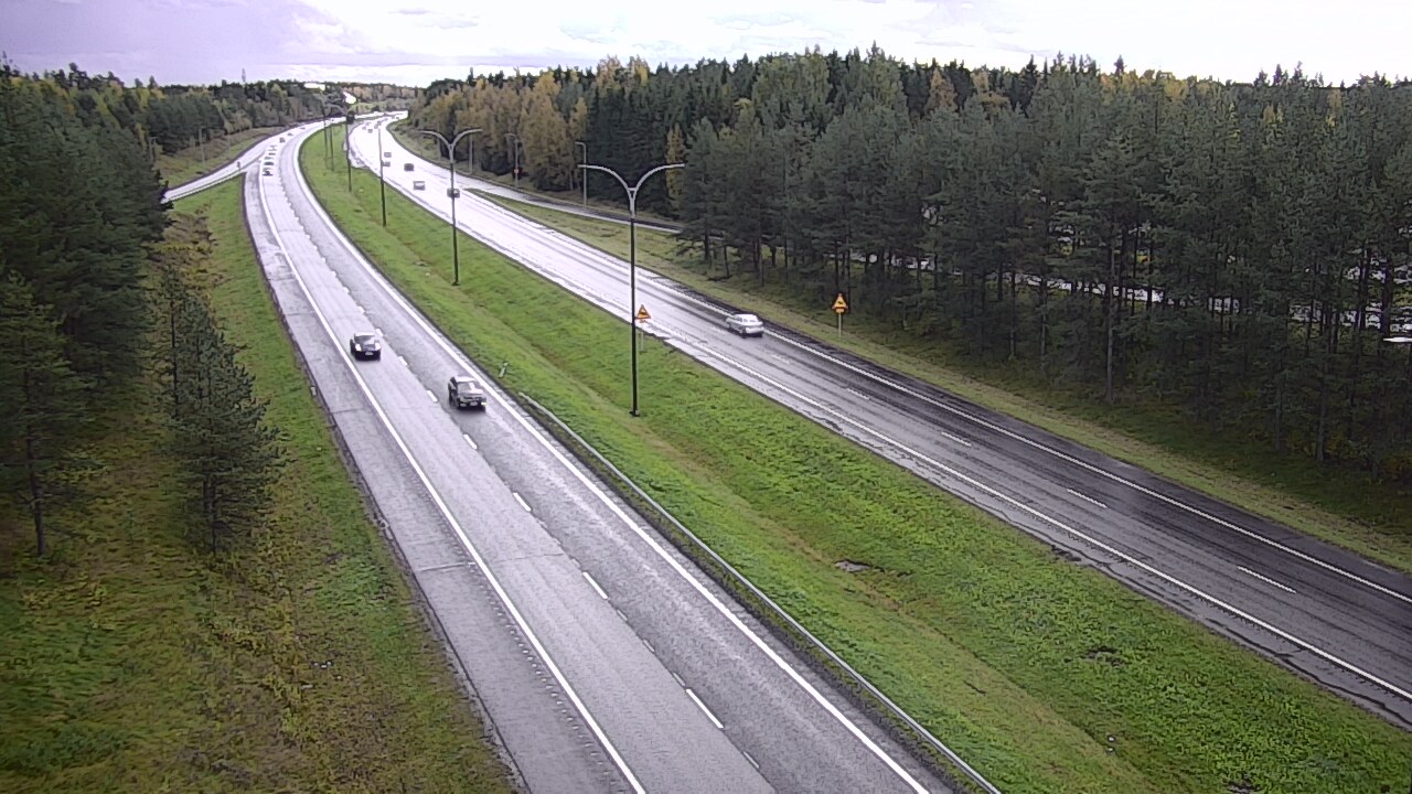 Weather Camera Image Väg 4 Uleåborg, Ouluntulli, Oulu, Pohjois-Pohjanmaa