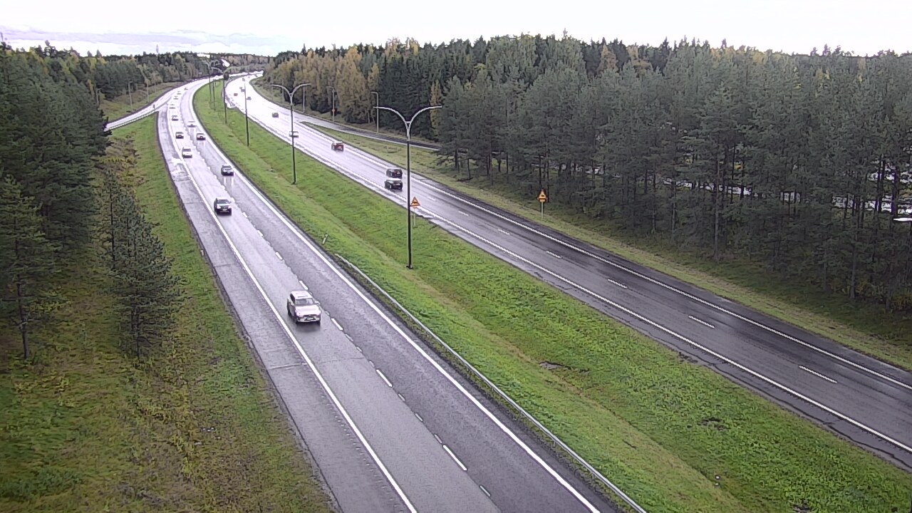 Weather Camera Image Väg 4 Uleåborg, Ouluntulli, Oulu, Pohjois-Pohjanmaa
