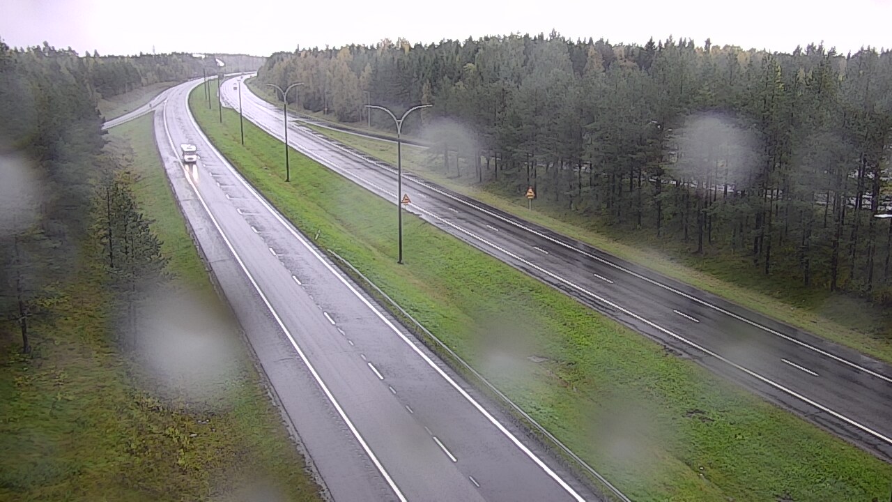 Weather Camera Image Väg 4 Uleåborg, Ouluntulli, Oulu, Pohjois-Pohjanmaa