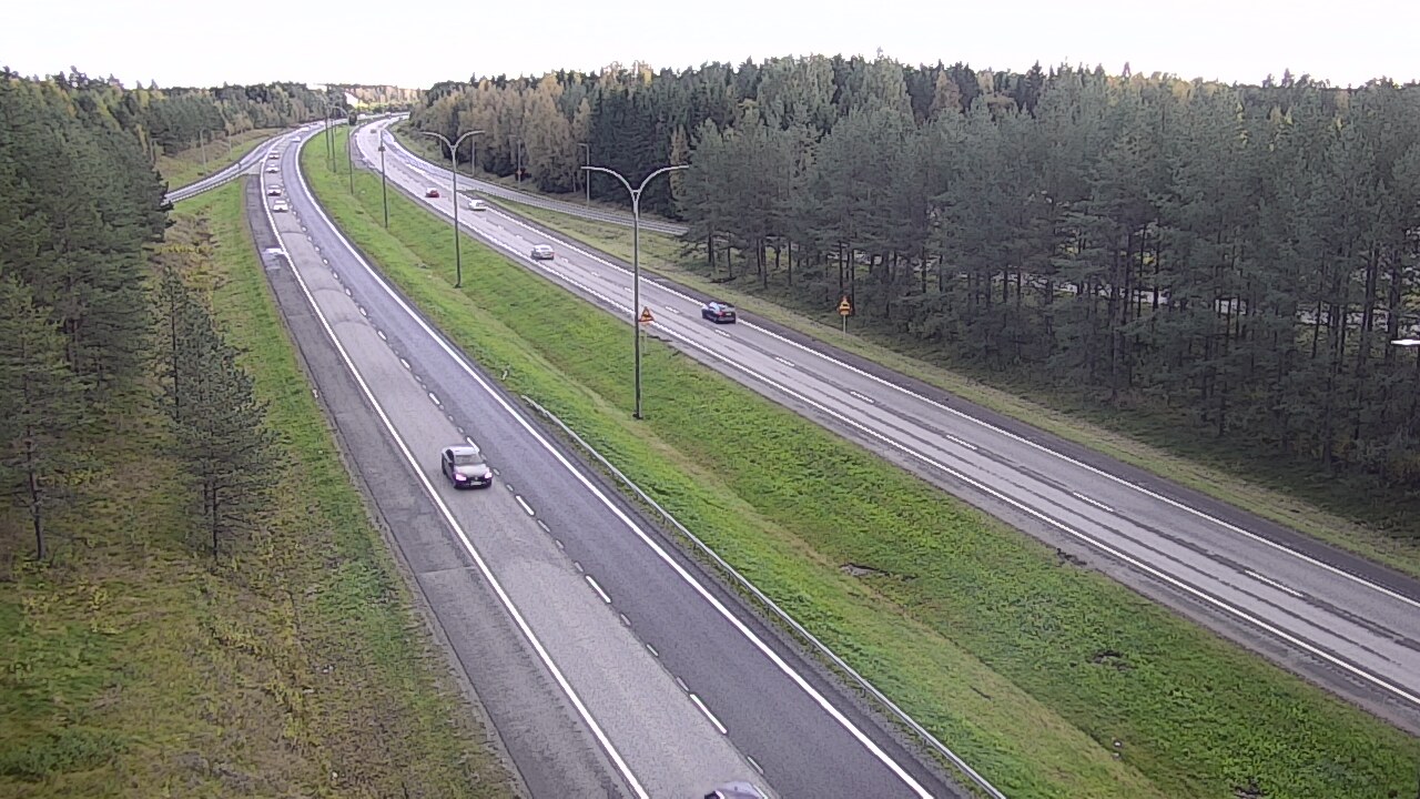 Weather Camera Image Väg 4 Uleåborg, Ouluntulli, Oulu, Pohjois-Pohjanmaa