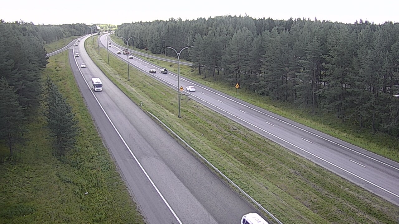 Weather Camera Image Väg 4 Uleåborg, Ouluntulli, Oulu, Pohjois-Pohjanmaa
