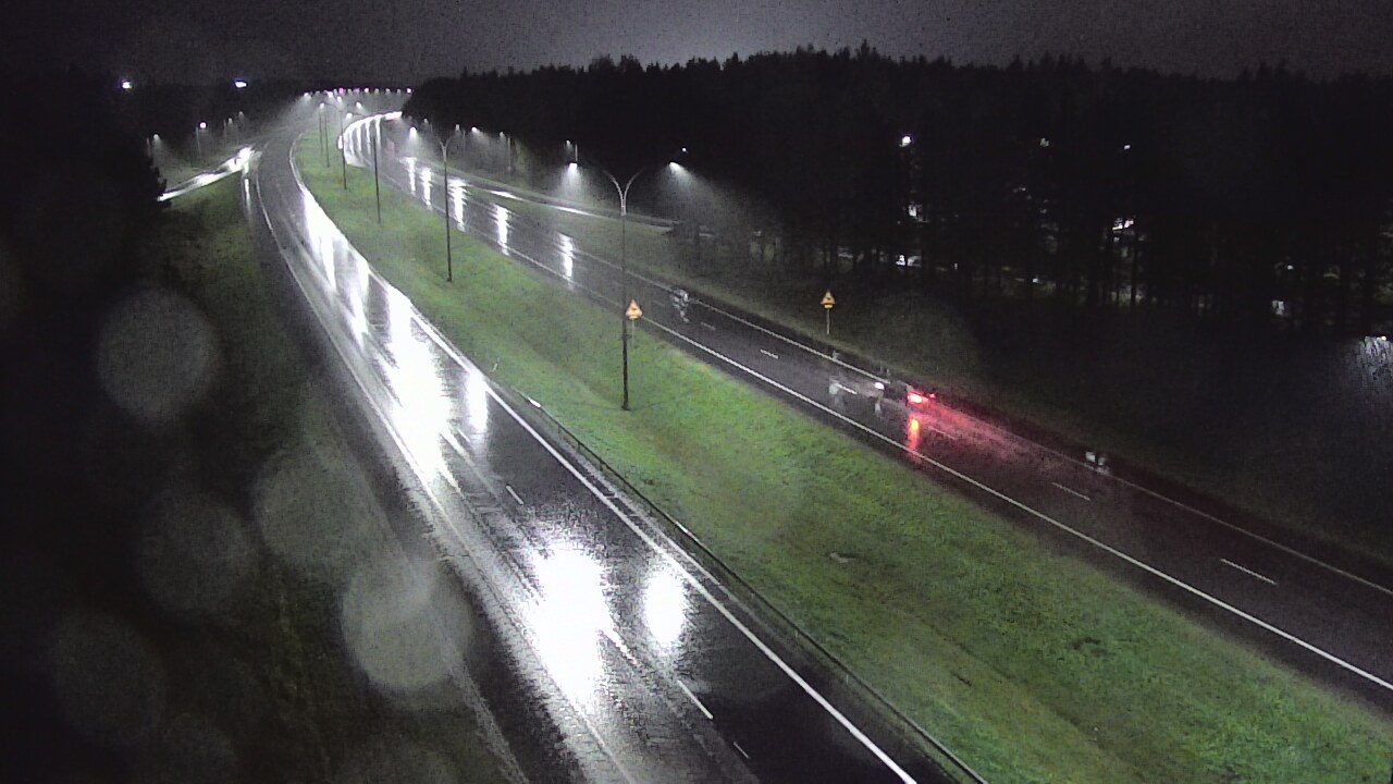 Weather Camera Image Väg 4 Uleåborg, Ouluntulli, Oulu, Pohjois-Pohjanmaa