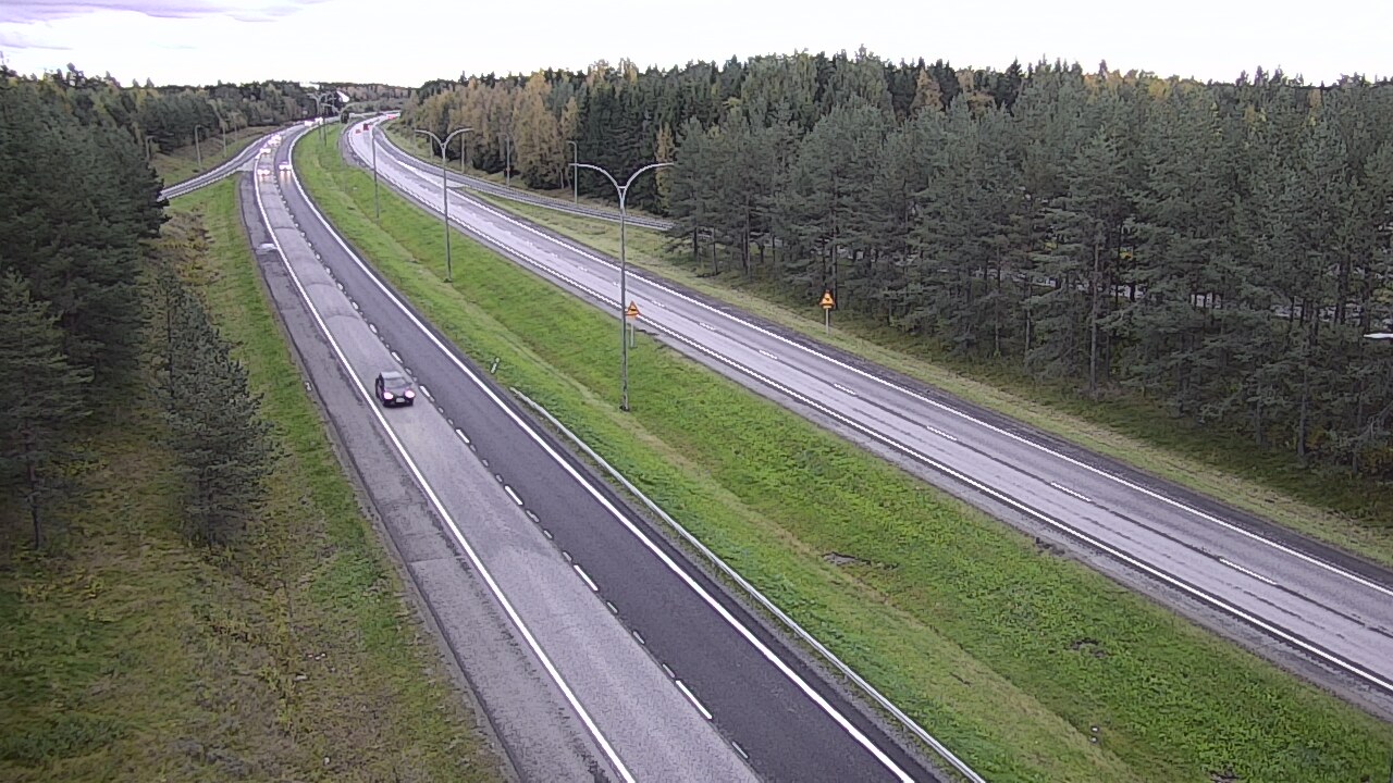 Weather Camera Image Väg 4 Uleåborg, Ouluntulli, Oulu, Pohjois-Pohjanmaa