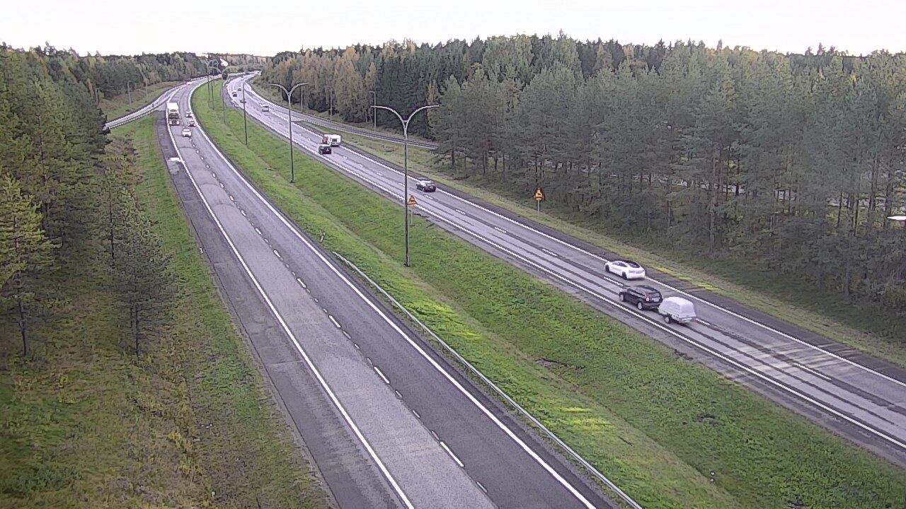 Weather Camera Image Väg 4 Uleåborg, Ouluntulli, Oulu, Pohjois-Pohjanmaa