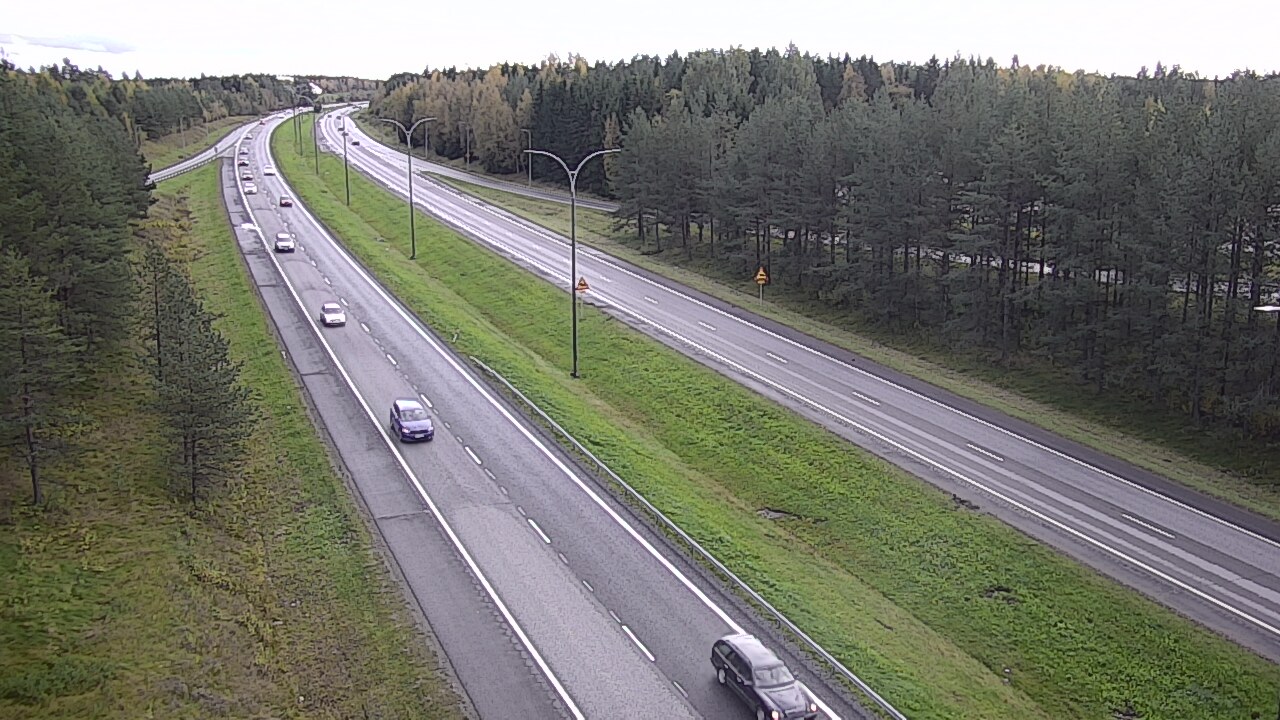 Weather Camera Image Väg 4 Uleåborg, Ouluntulli, Oulu, Pohjois-Pohjanmaa