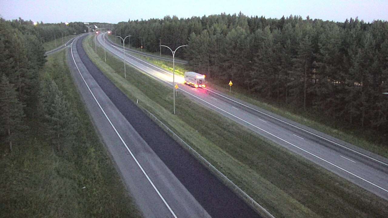 Weather Camera Image Väg 4 Uleåborg, Ouluntulli, Oulu, Pohjois-Pohjanmaa