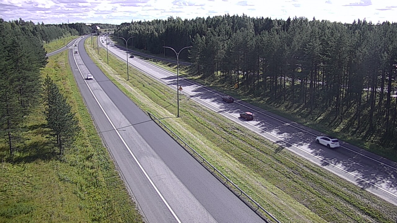 Weather Camera Image Väg 4 Uleåborg, Ouluntulli, Oulu, Pohjois-Pohjanmaa