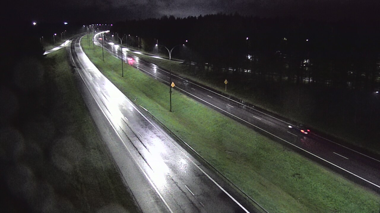 Weather Camera Image Väg 4 Uleåborg, Ouluntulli, Oulu, Pohjois-Pohjanmaa
