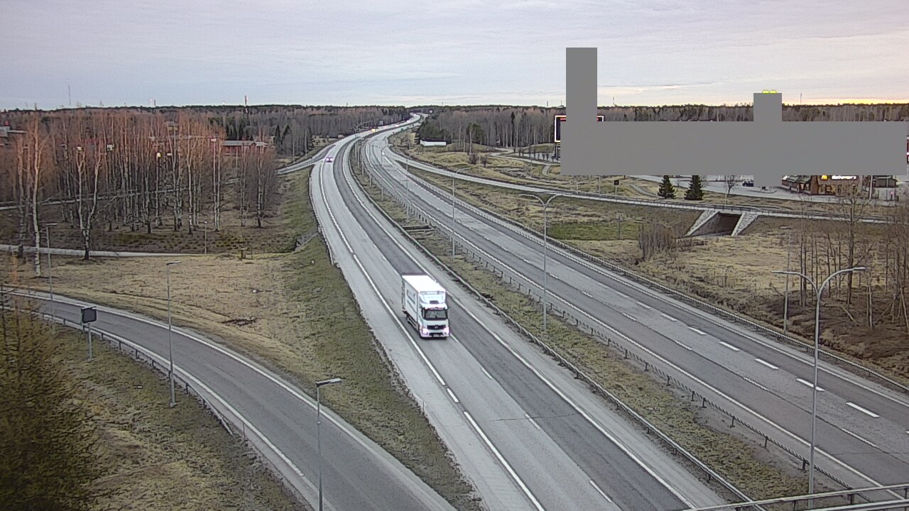 Weather Camera Image Väg 4 Uleåborg, Kaakkuri, Oulu, Pohjois-Pohjanmaa