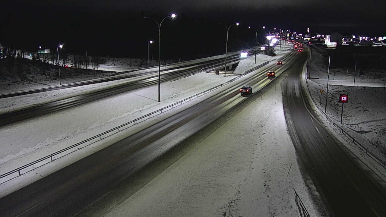 Kelikamerat Kuva Tie 4 Kempele, Zatelliitti, Oulu, Pohjois-Pohjanmaa