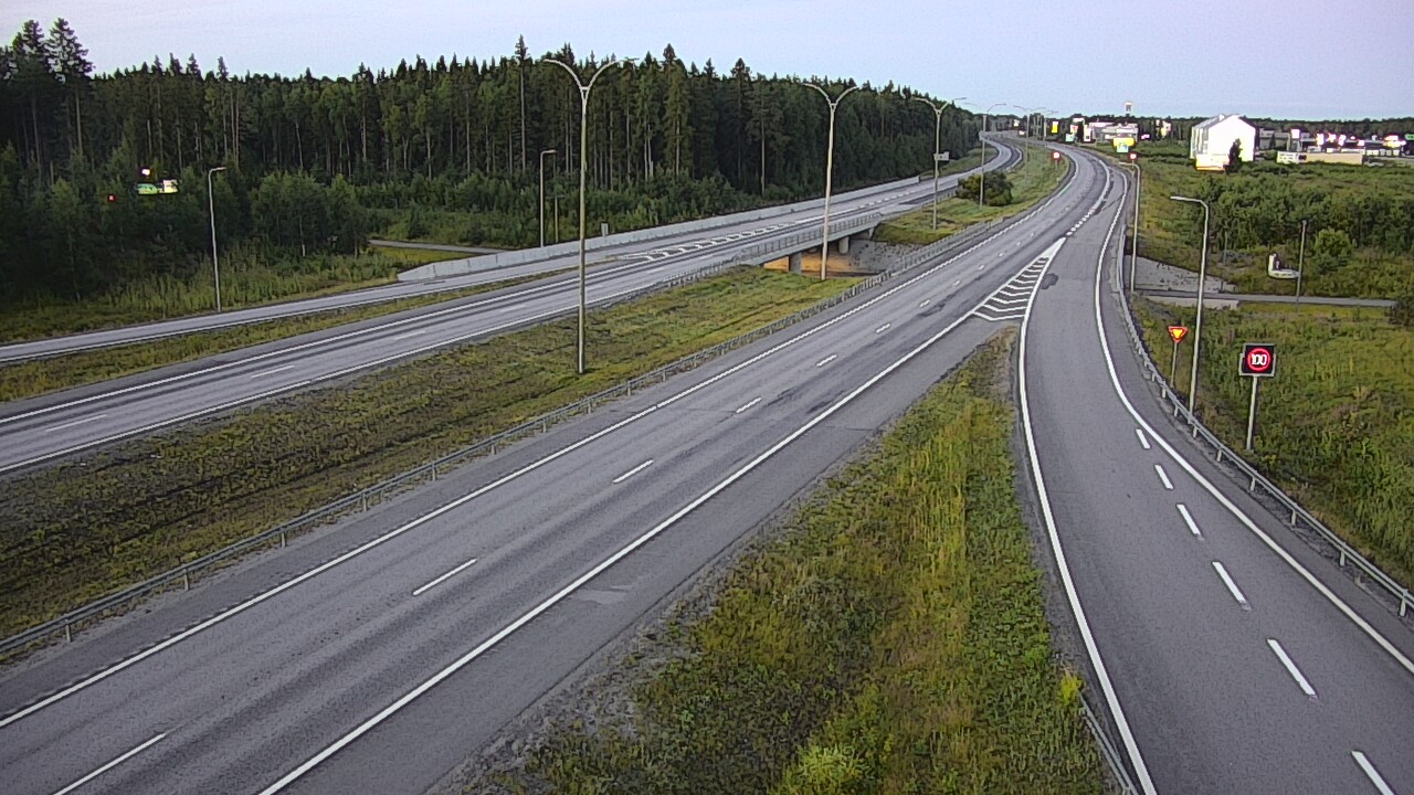 Kelikamerat Kuva Tie 4 Kempele, Zatelliitti, Oulu, Pohjois-Pohjanmaa