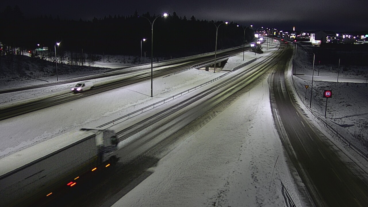 Kelikamerat Kuva Tie 4 Kempele, Zatelliitti, Oulu, Pohjois-Pohjanmaa