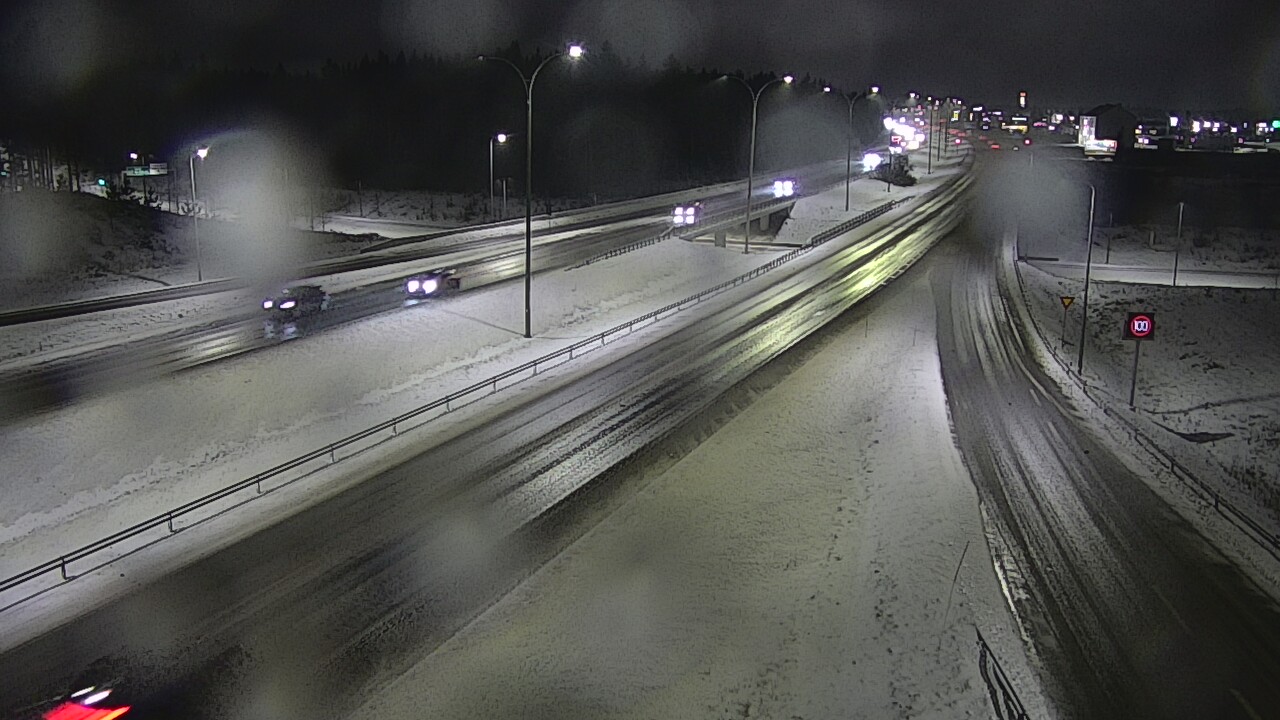 Kelikamerat Kuva Tie 4 Kempele, Zatelliitti, Oulu, Pohjois-Pohjanmaa