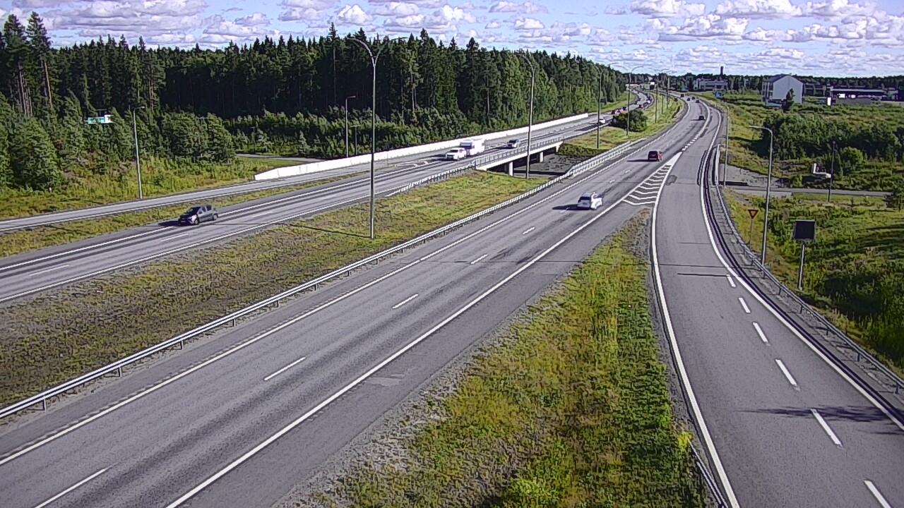 Kelikamerat Kuva Tie 4 Kempele, Zatelliitti, Oulu, Pohjois-Pohjanmaa
