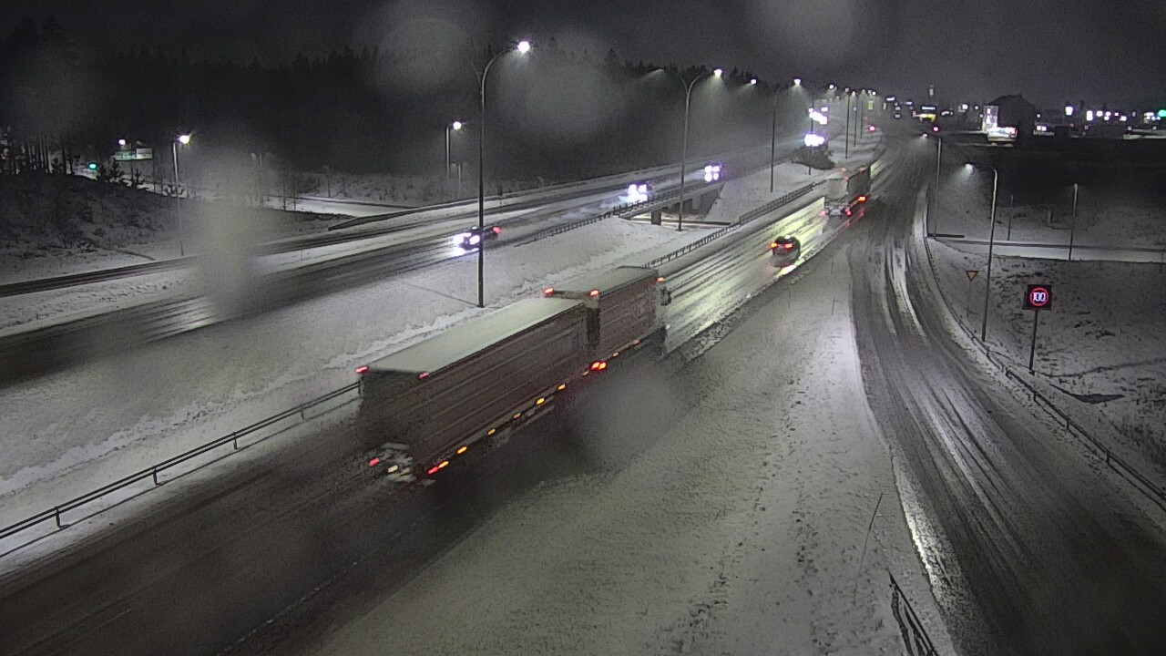 Kelikamerat Kuva Tie 4 Kempele, Zatelliitti, Oulu, Pohjois-Pohjanmaa