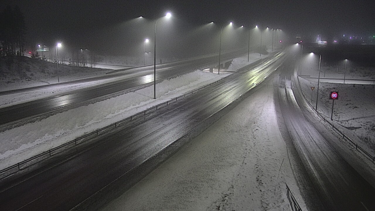 Kelikamerat Kuva Tie 4 Kempele, Zatelliitti, Oulu, Pohjois-Pohjanmaa
