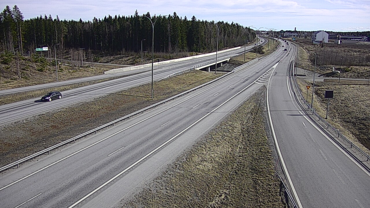 Weather Camera Image Väg 4 Kempele, Zatelliitti, Oulu, Pohjois-Pohjanmaa
