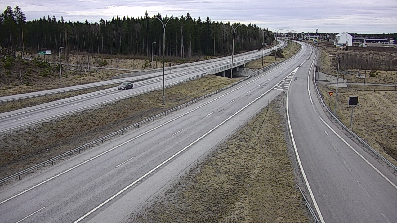Kelikamerat Kuva Tie 4 Kempele, Zatelliitti, Oulu, Pohjois-Pohjanmaa