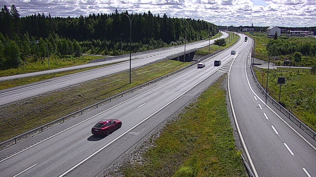 Kelikamerat Kuva Tie 4 Kempele, Zatelliitti, Oulu, Pohjois-Pohjanmaa