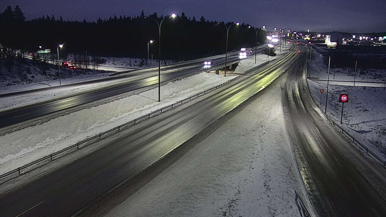 Weather Camera Image Road 4 Kempele, Zatelliitti, Oulu, Pohjois-Pohjanmaa