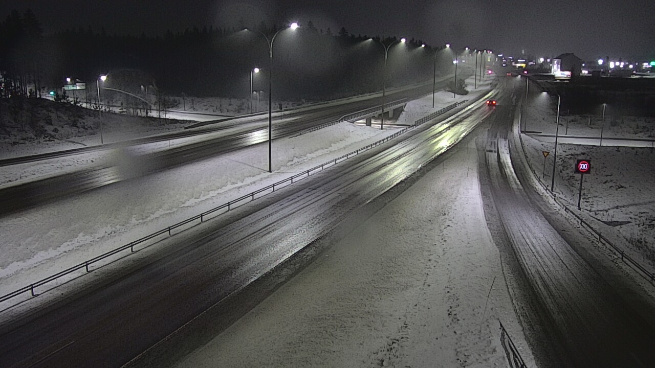 Kelikamerat Kuva Tie 4 Kempele, Zatelliitti, Oulu, Pohjois-Pohjanmaa