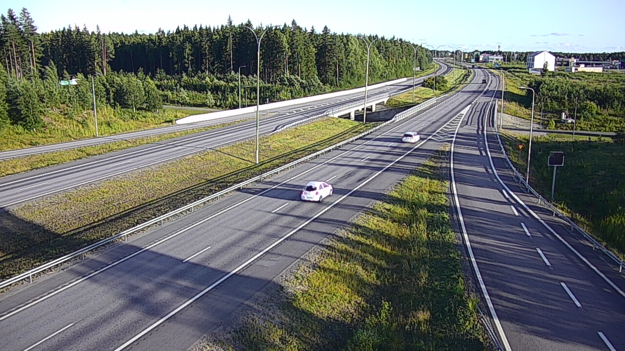 Kelikamerat Kuva Tie 4 Kempele, Zatelliitti, Oulu, Pohjois-Pohjanmaa