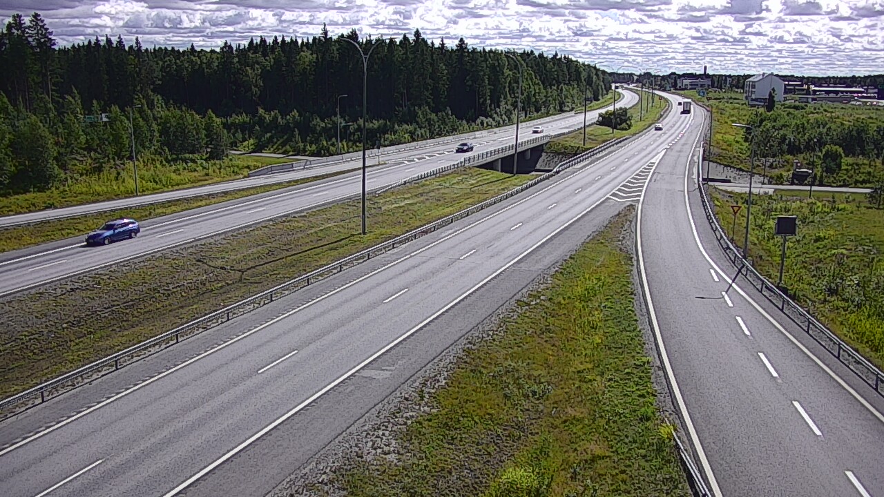 Kelikamerat Kuva Tie 4 Kempele, Zatelliitti, Oulu, Pohjois-Pohjanmaa