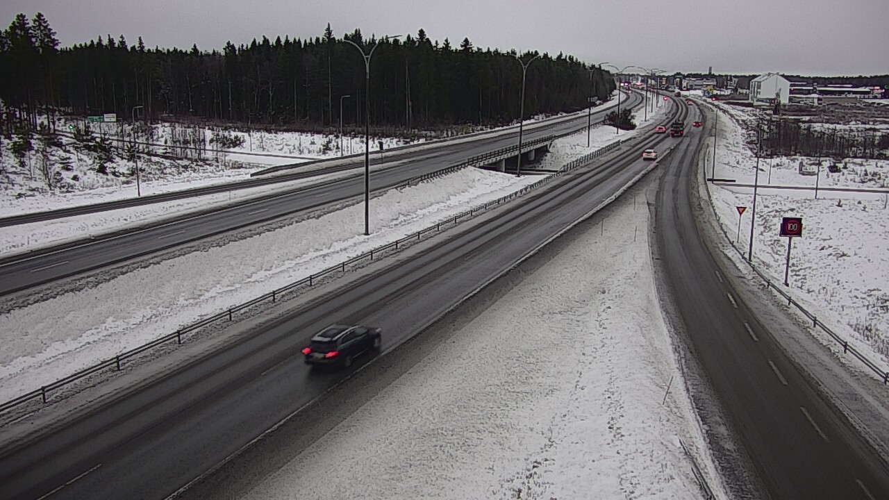 Weather Camera Image Väg 4 Kempele, Zatelliitti, Oulu, Pohjois-Pohjanmaa