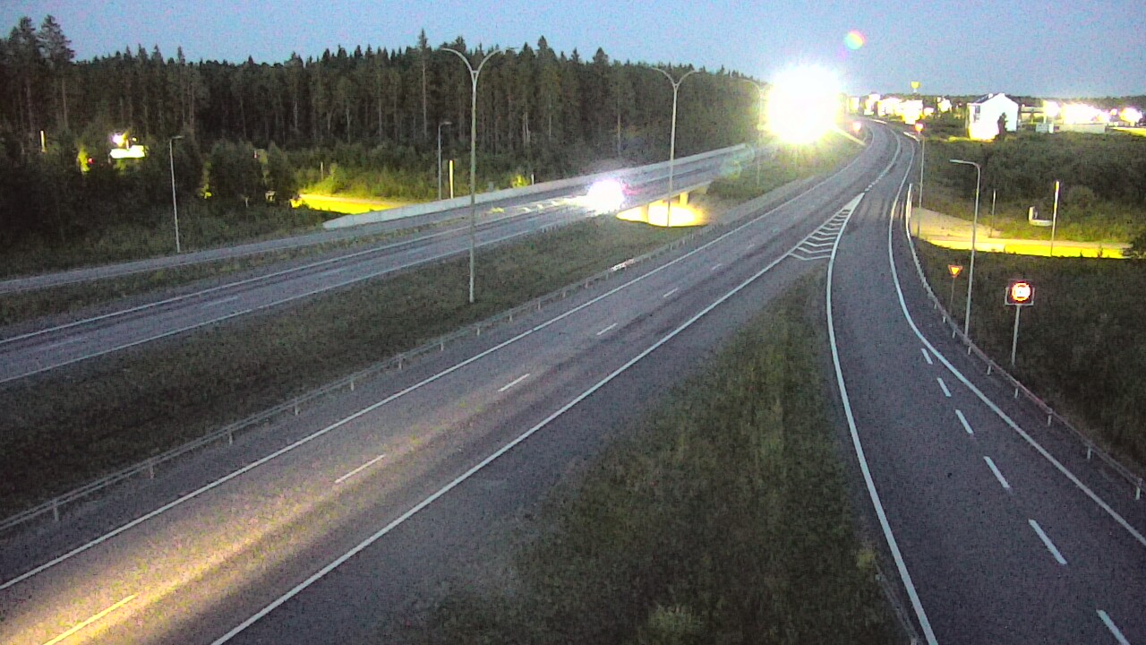Kelikamerat Kuva Tie 4 Kempele, Zatelliitti, Oulu, Pohjois-Pohjanmaa