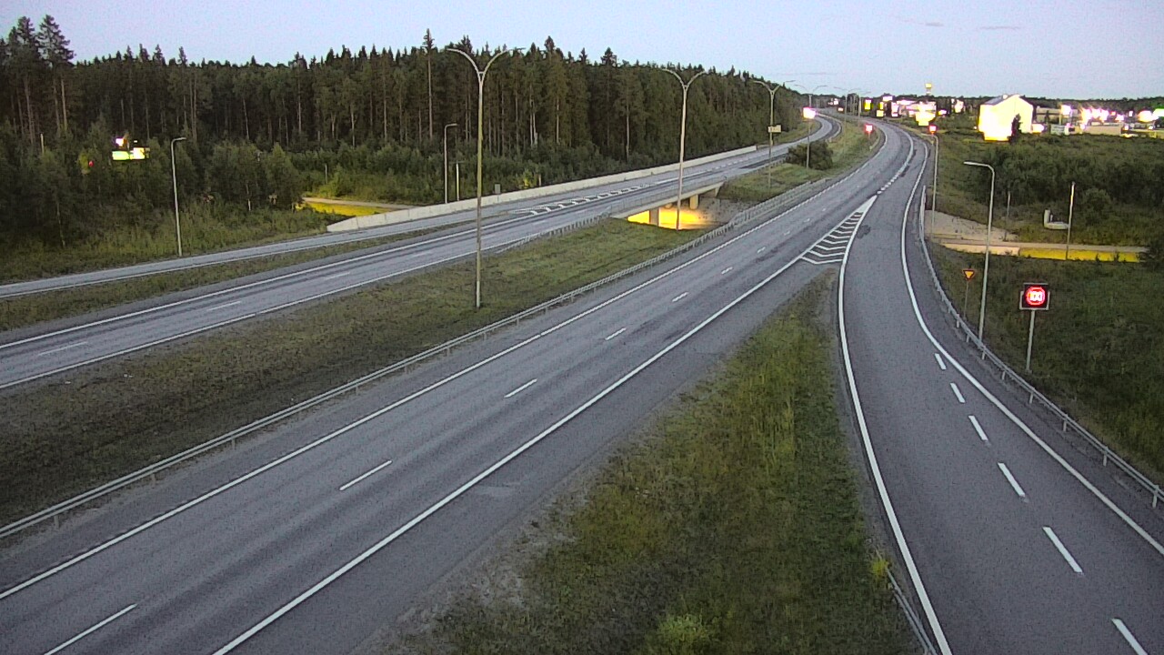 Kelikamerat Kuva Tie 4 Kempele, Zatelliitti, Oulu, Pohjois-Pohjanmaa