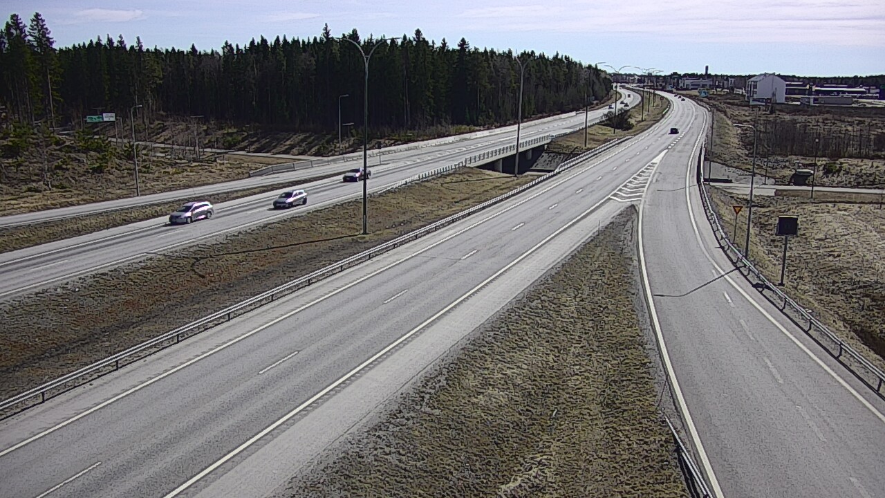 Weather Camera Image Väg 4 Kempele, Zatelliitti, Oulu, Pohjois-Pohjanmaa